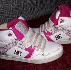 Woman's DC sneakers
